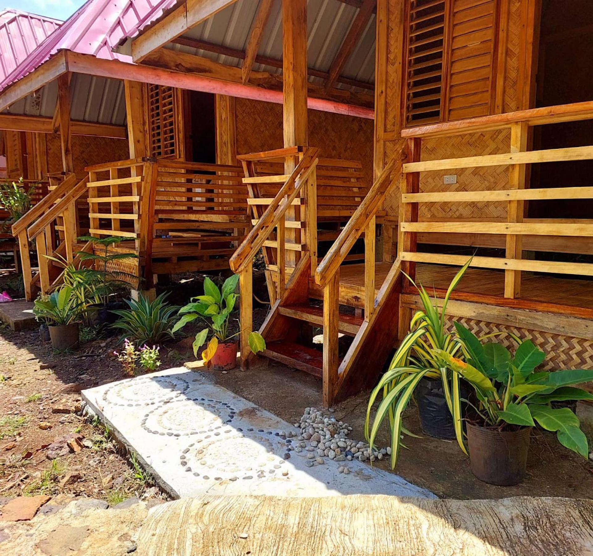B&R Hostel Nagtabon Bacungan Exterior photo